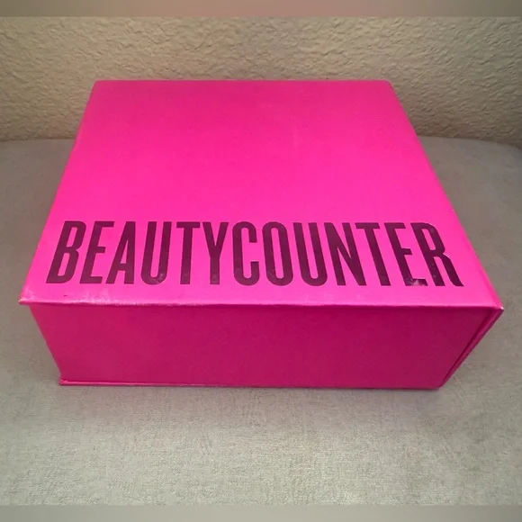 BeautyCounter Renew You Body Duo: Overnight Resurfacing Peel & Tight Boost Serum - Picture 4 of 14